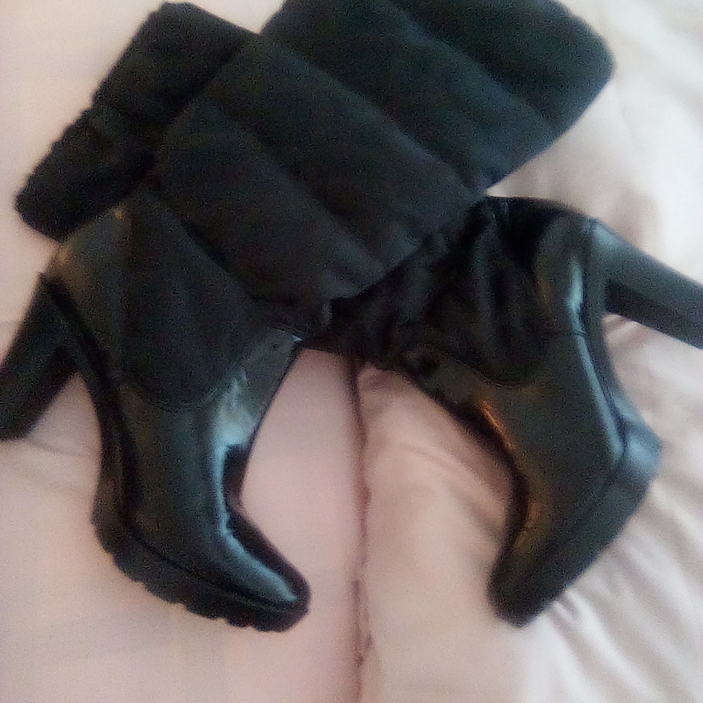 Coach Boots. 4"Heels. Knee-High Sz/9